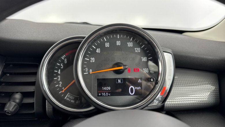 MINI Hatchback 1.5 Cooper Classic II 5dr Petrol Hatchback